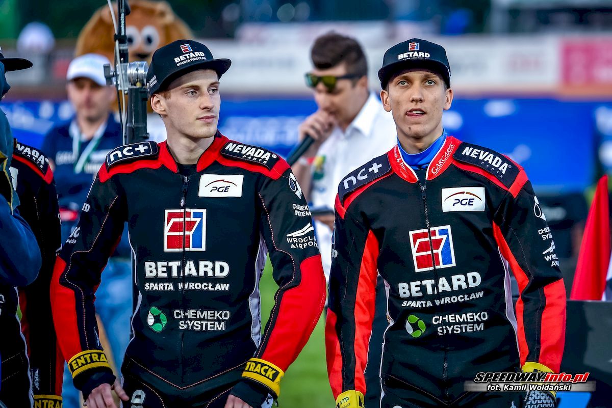 Wlokniarz   Sparta (14)