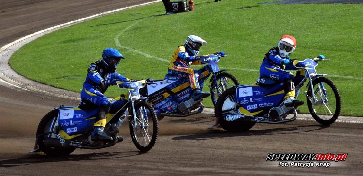 9D027646 3EF1 44EF 8330 98234F610704