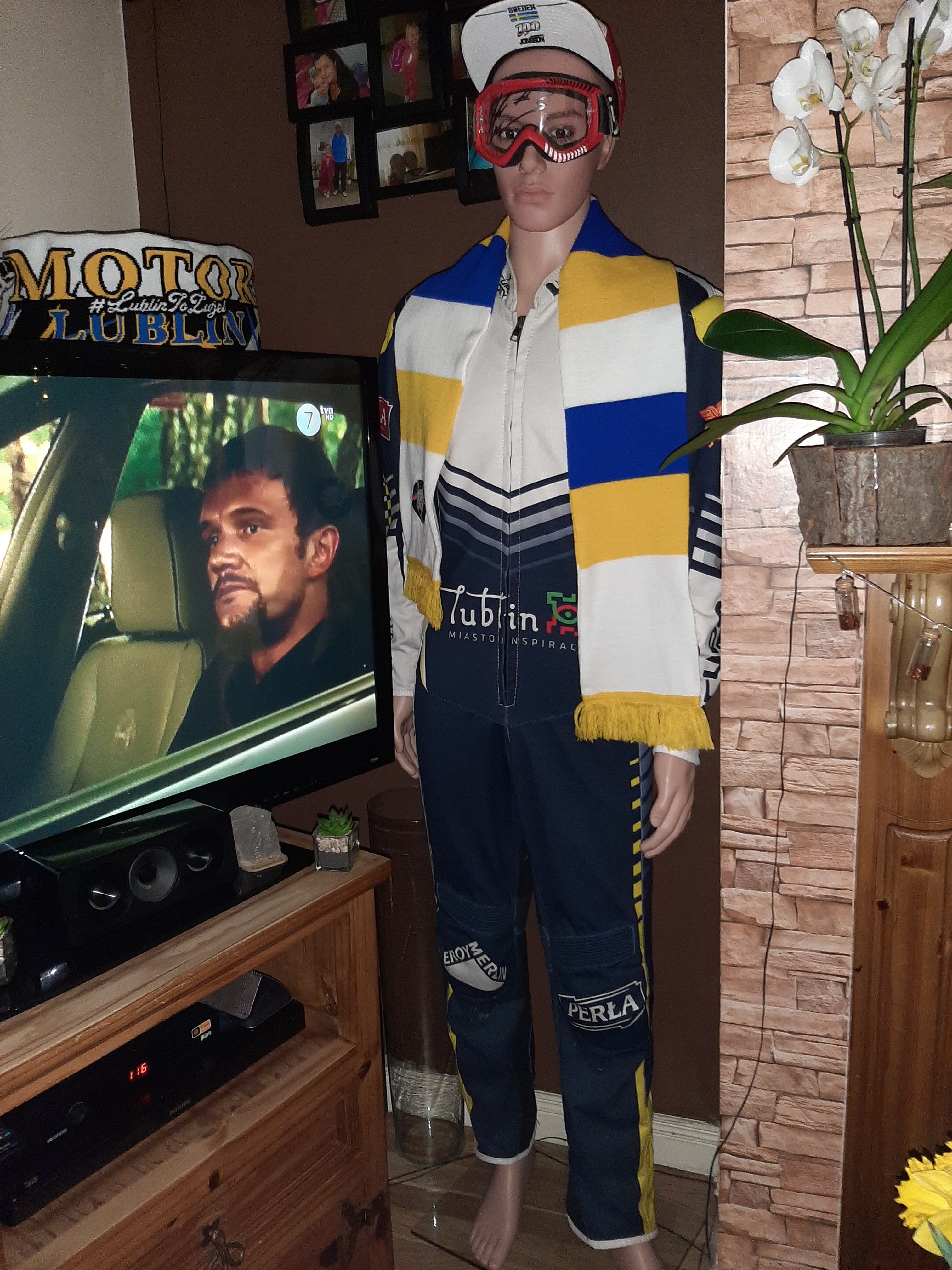 87475028 310253113267007 989888858197852160 n