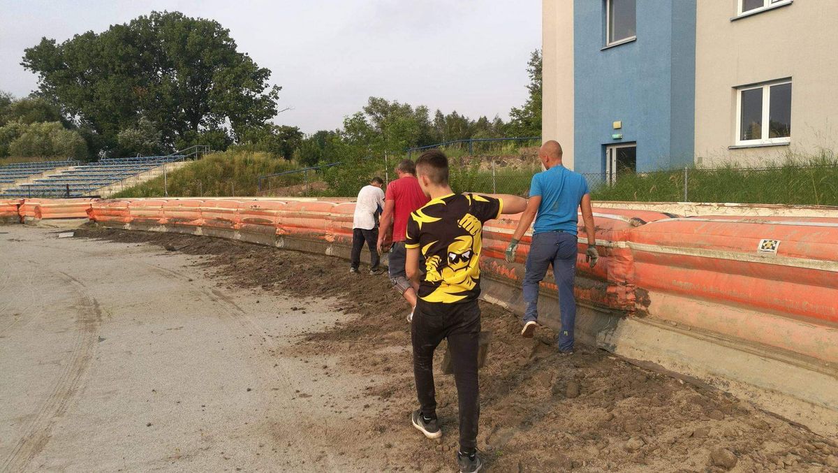 received 5003920742967487